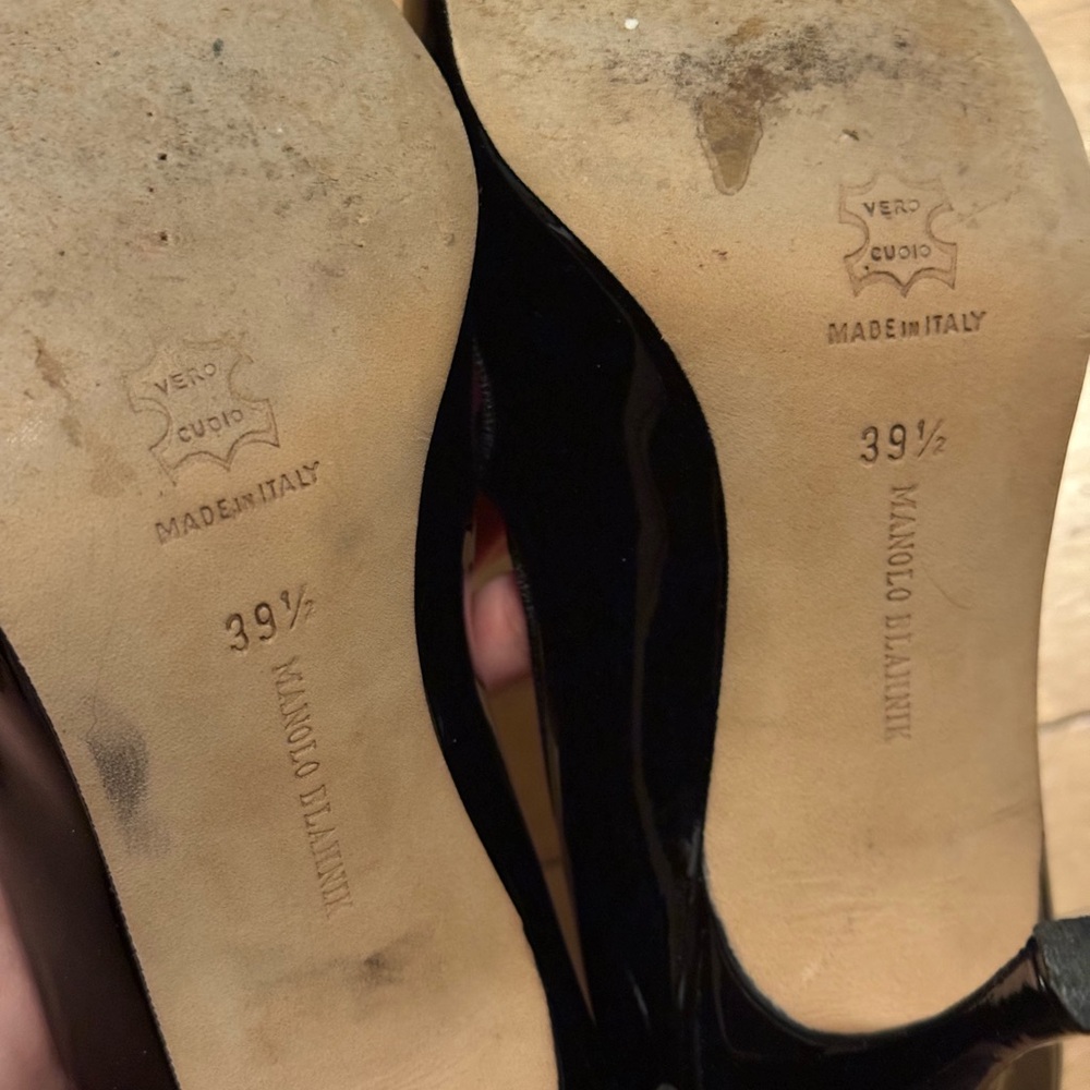 Manolo Blahnik Campari Black Patent Leather Heels Mary Jane Strap Classic 39.5 - Picture 11 of 15